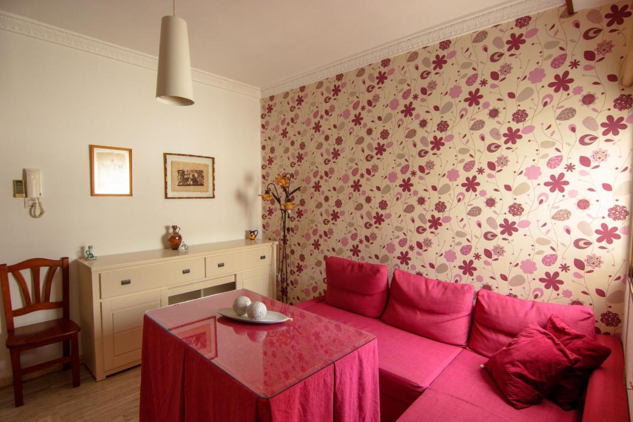 Rentalsevilla Centrico Apartamento Junto Al Guadalquivir Con Parking Coche Mediano מראה חיצוני תמונה